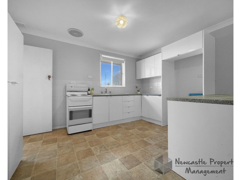 1/2 Bonarius Street, Warners Bay NSW 2282