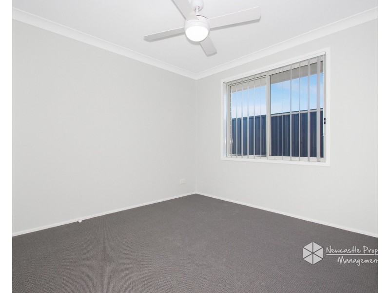 19 Lamb Street, Boolaroo NSW 2284
