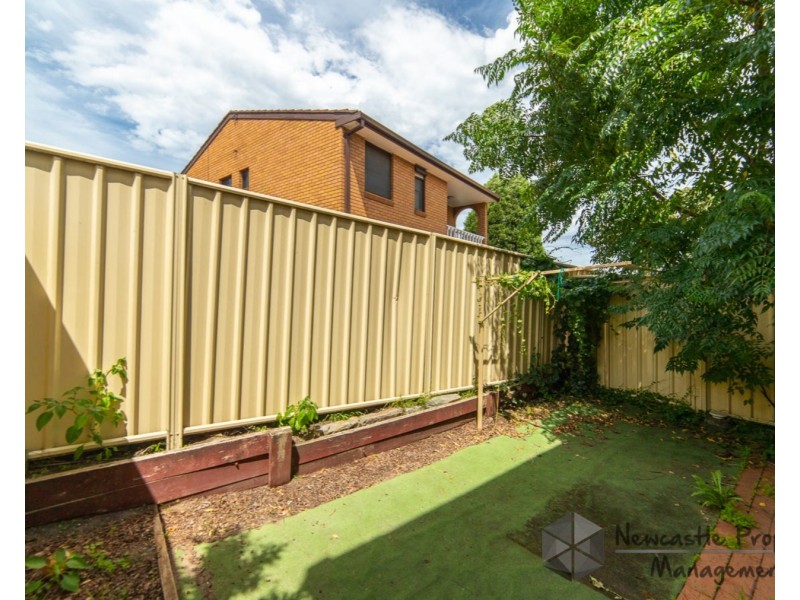 2/110 Michael Street, Jesmond NSW 2299
