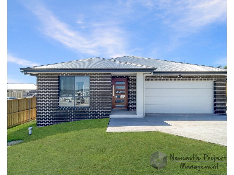 17 Tussock Road, Boolaroo NSW 2284