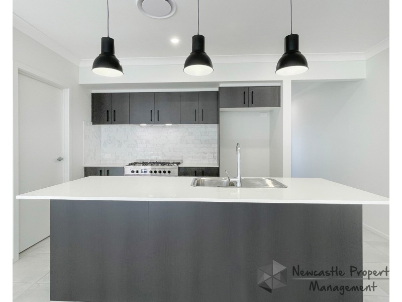 17 Tussock Road, Boolaroo NSW 2284