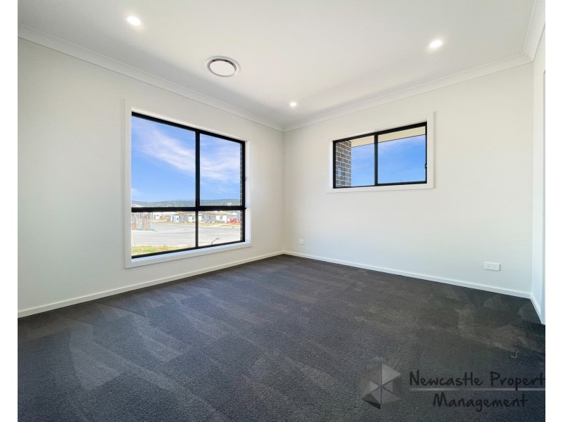 17 Tussock Road, Boolaroo NSW 2284