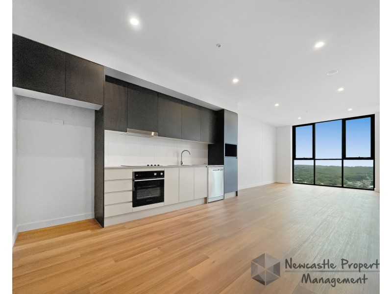1204/4 Charles Street, Charlestown NSW 2290