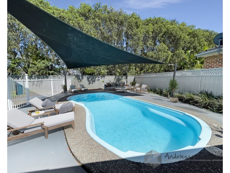 33 Colton Crescent, Lakelands NSW 2282