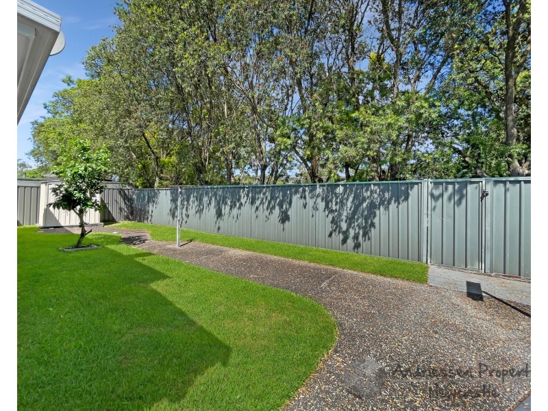 33 Colton Crescent, Lakelands NSW 2282