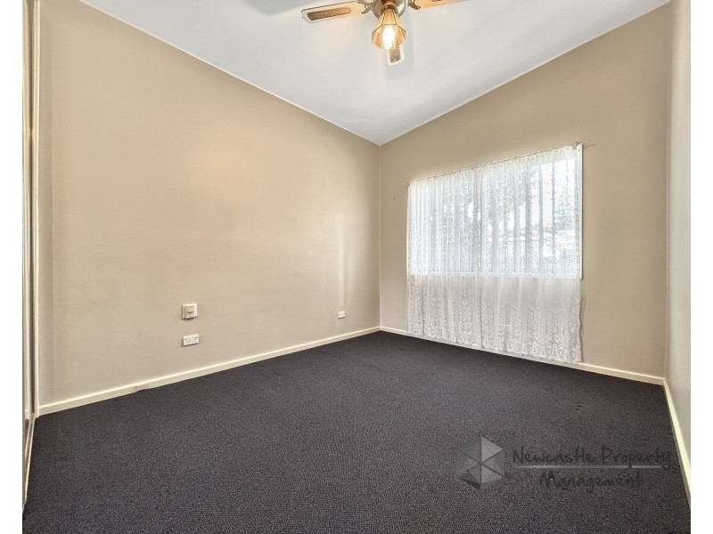 16 Beeson St, Cardiff South NSW 2285