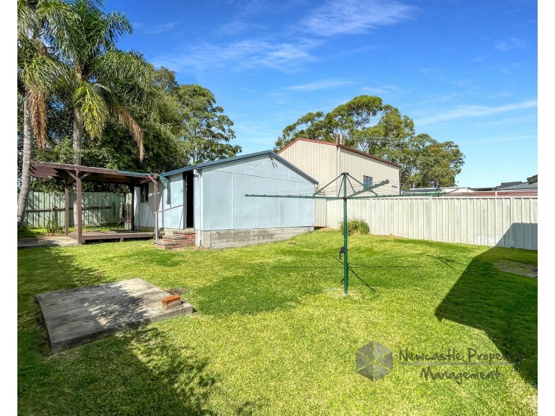16 Beeson St, Cardiff South NSW 2285