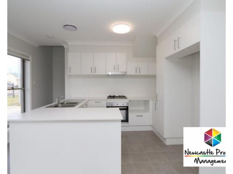 1/4 Crest Road, Wallsend NSW 2287