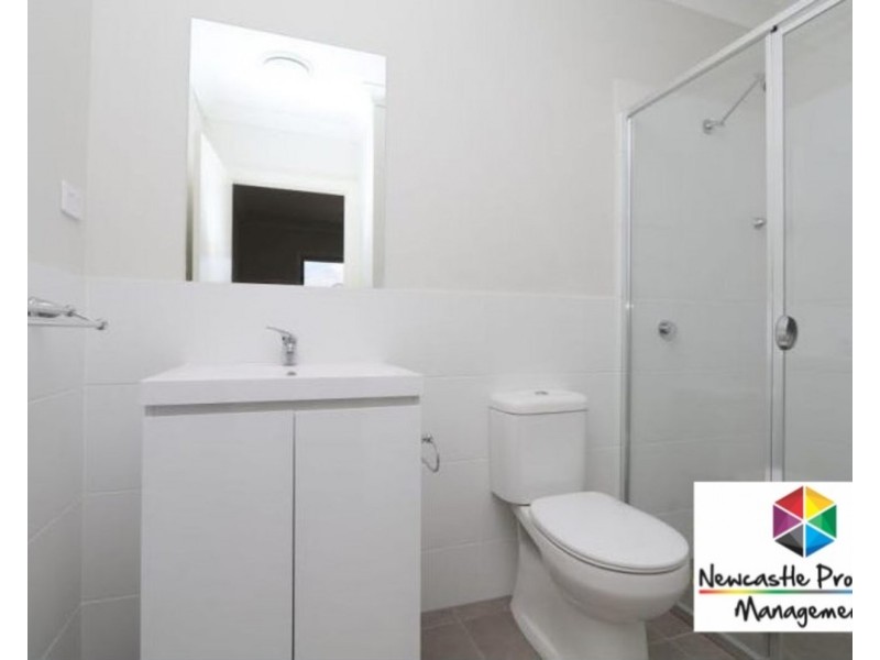 1/4 Crest Road, Wallsend NSW 2287