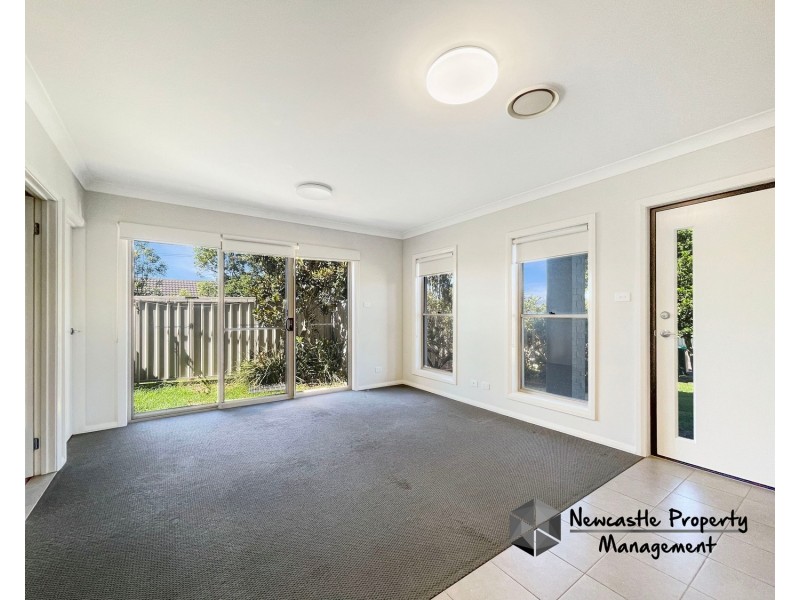 1/4 Crest Road, Wallsend NSW 2287