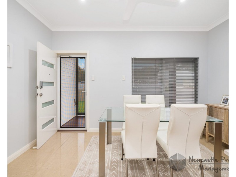 57 Floraville Road, Belmont North NSW 2280