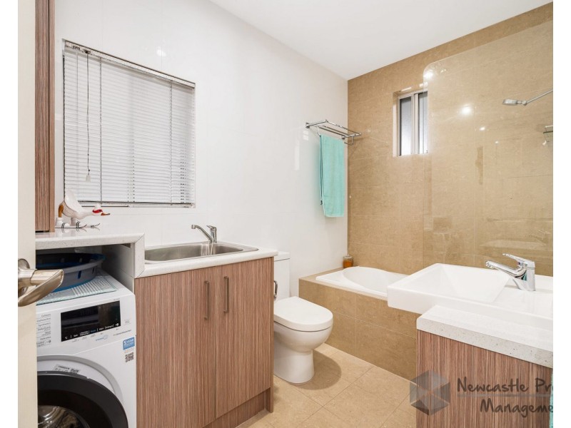 57 Floraville Road, Belmont North NSW 2280