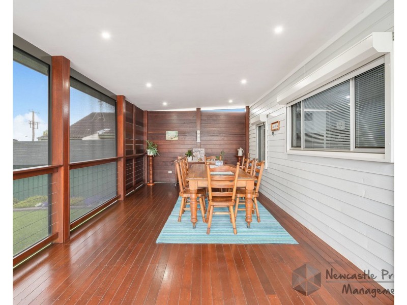 57 Floraville Road, Belmont North NSW 2280