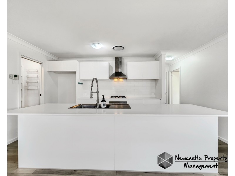 12 Tarkalong Street, Edgeworth NSW 2285