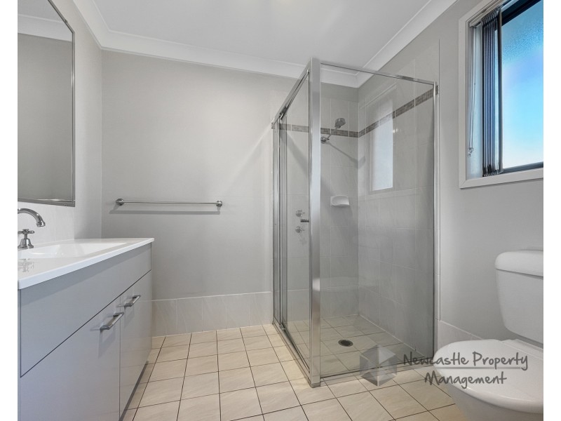 3 Macon Way, Cameron Park NSW 2285