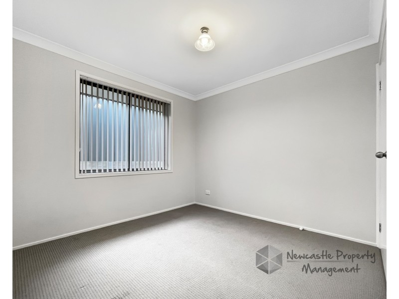 3 Macon Way, Cameron Park NSW 2285