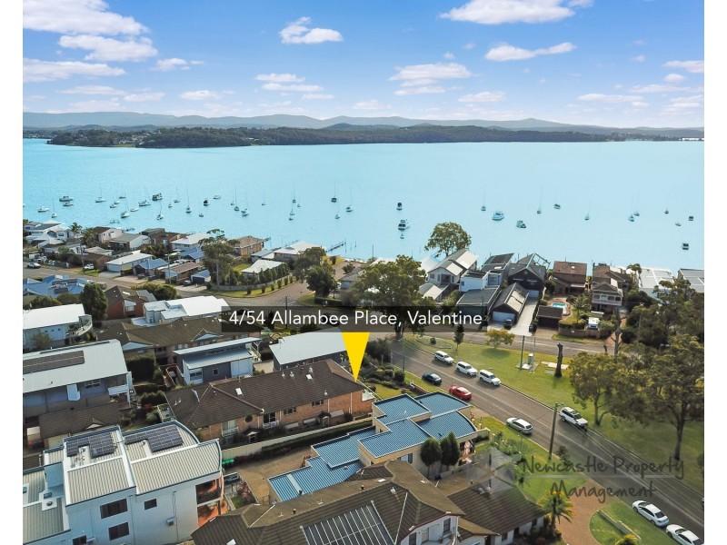 4/54 Allambee Place, Valentine NSW 2280