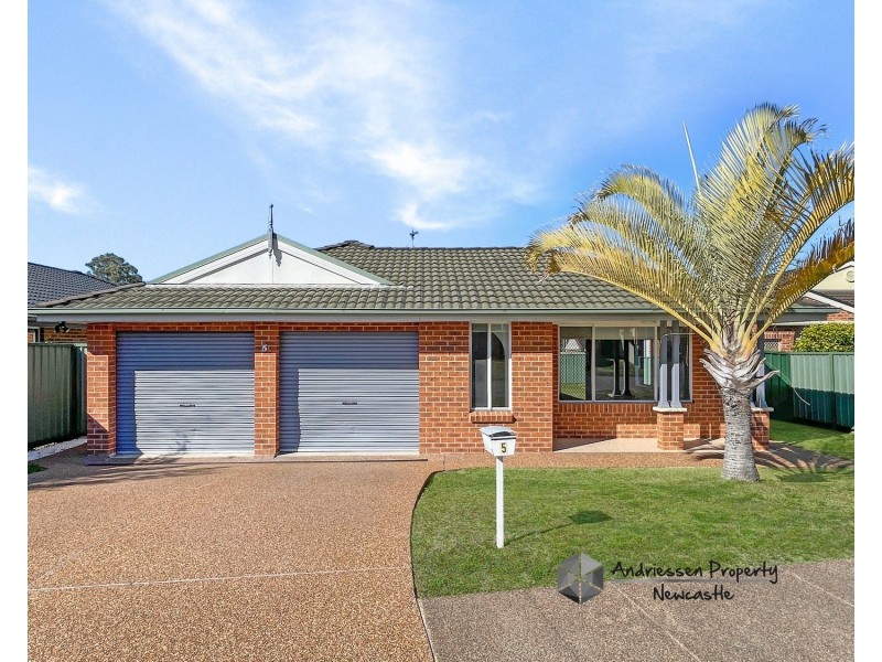 5 Albatross Avenue, Cameron Park NSW 2285