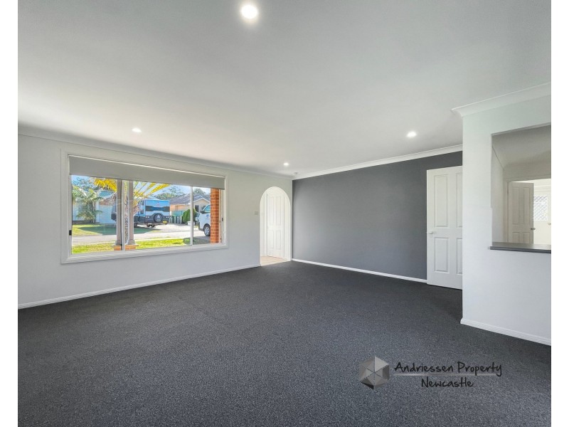 5 Albatross Avenue, Cameron Park NSW 2285