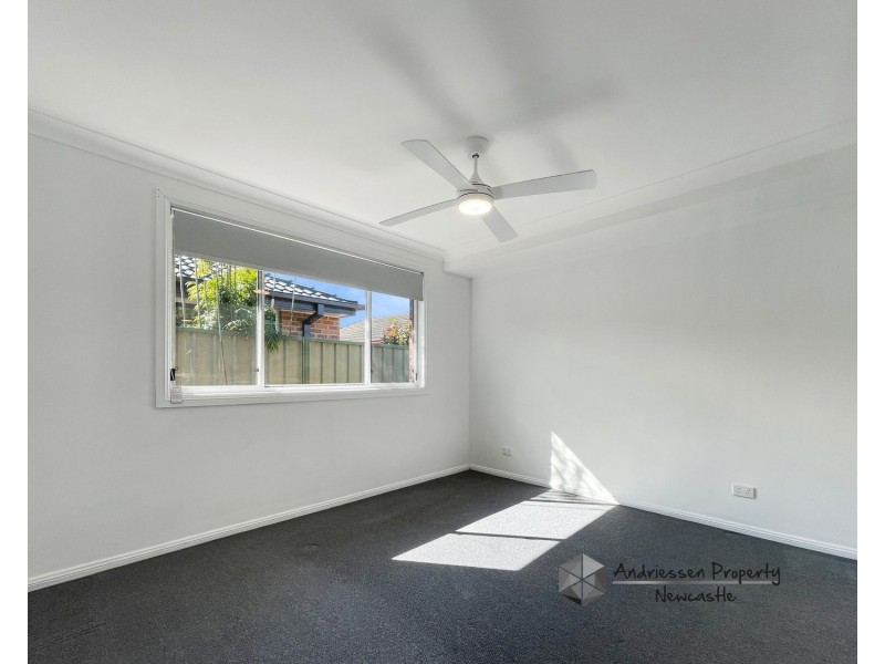 5 Albatross Avenue, Cameron Park NSW 2285