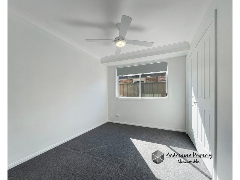 5 Albatross Avenue, Cameron Park NSW 2285