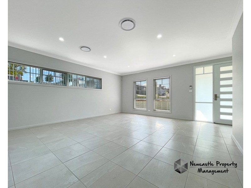 6 Brushworth Drive, Edgeworth NSW 2285