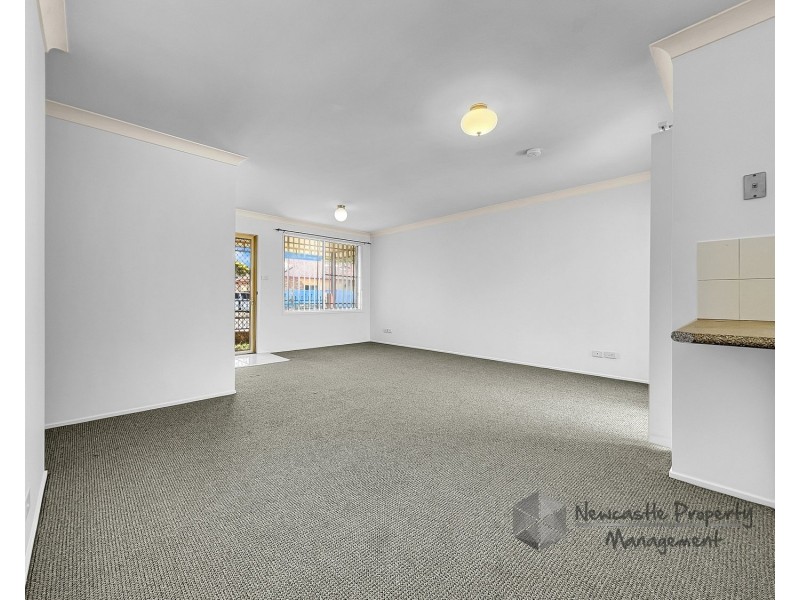 2/87 Brunker Road, Broadmeadow NSW 2292