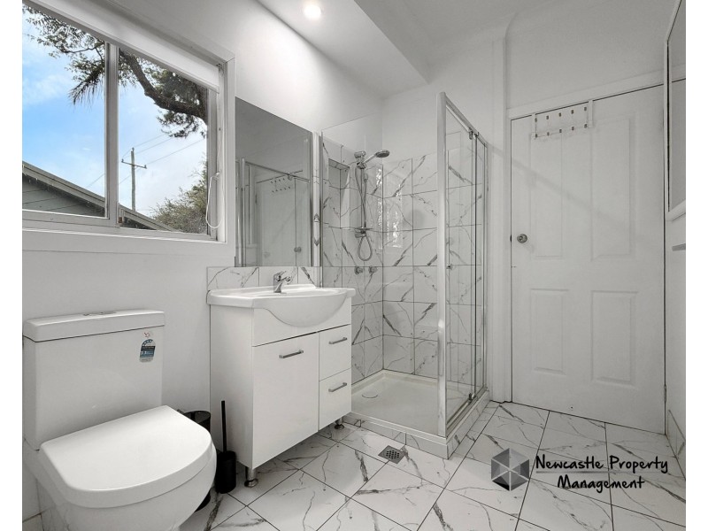 19 Stuart Street, Kotara South NSW 2289