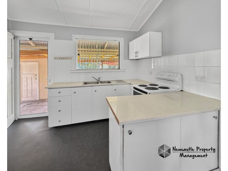 14 Lachlan Road, Cardiff NSW 2285