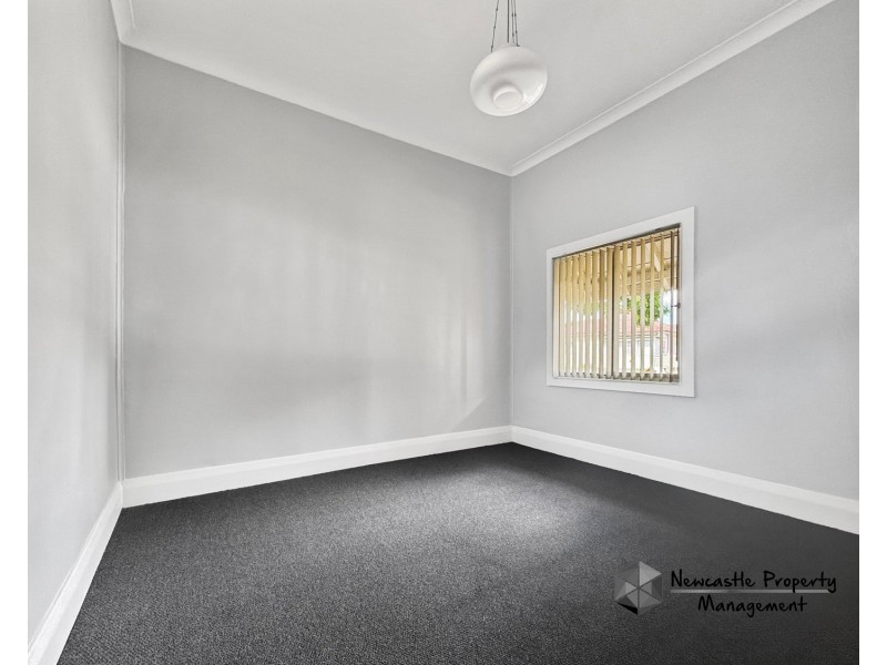 14 Lachlan Road, Cardiff NSW 2285