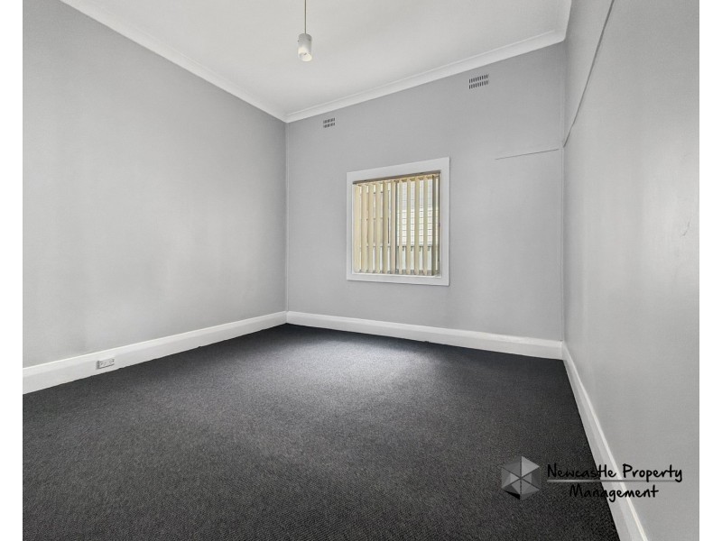 14 Lachlan Road, Cardiff NSW 2285