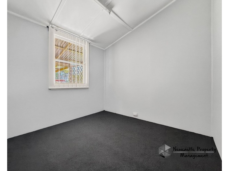 14 Lachlan Road, Cardiff NSW 2285