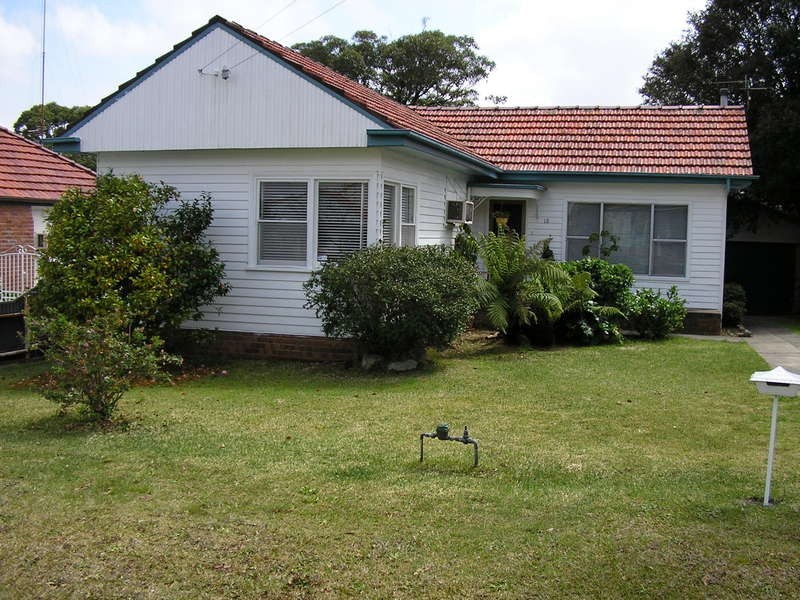 18 Lee Crescent, Birmingham Gardens NSW 2287