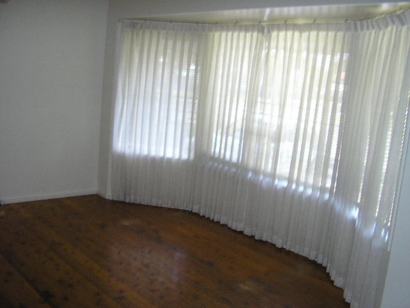 8 Johnson Street, Edgeworth NSW 2285