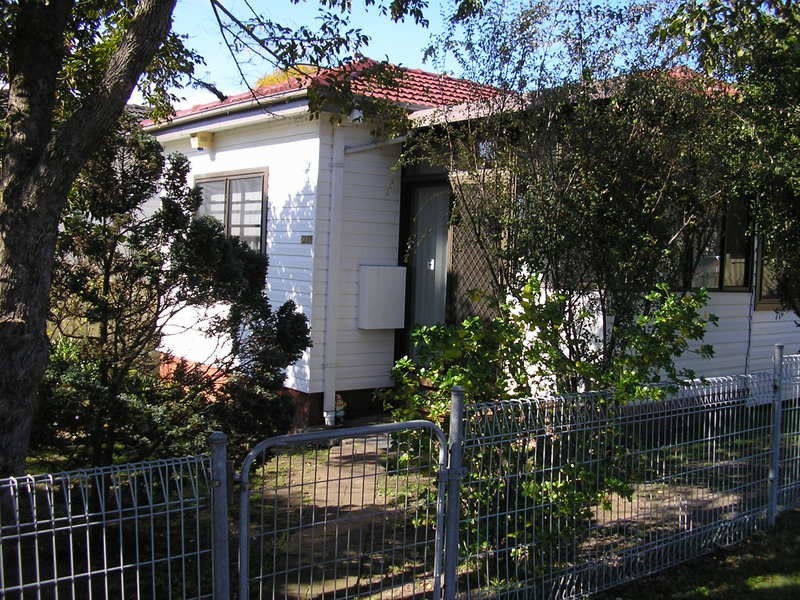 798A Main Road, Edgeworth NSW 2285