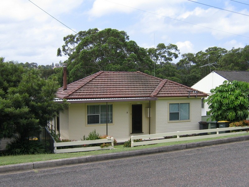 5  Hill Street, Cardiff NSW 2285