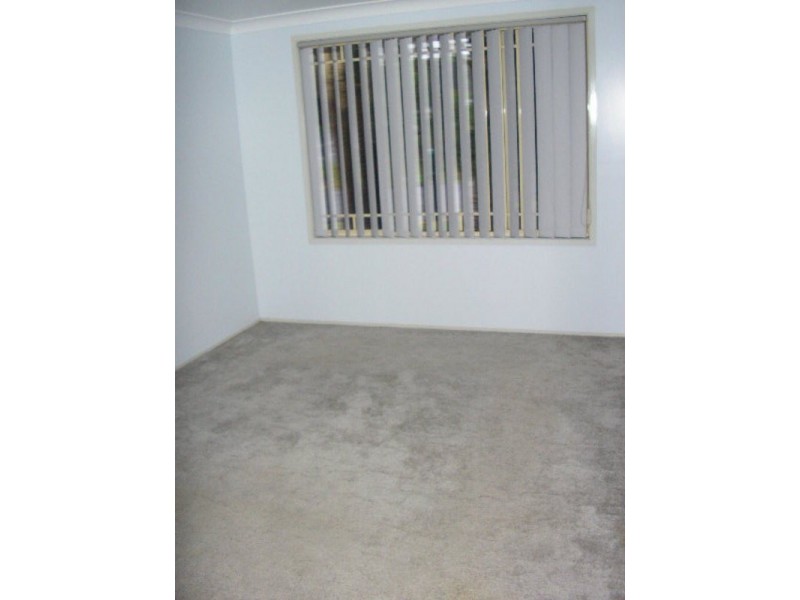 2 Transfield Avenue, Edgeworth NSW 2285