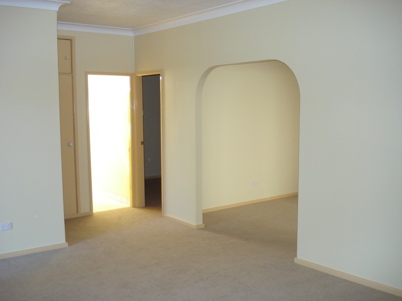 4 Lachlan Road, Cardiff NSW 2285