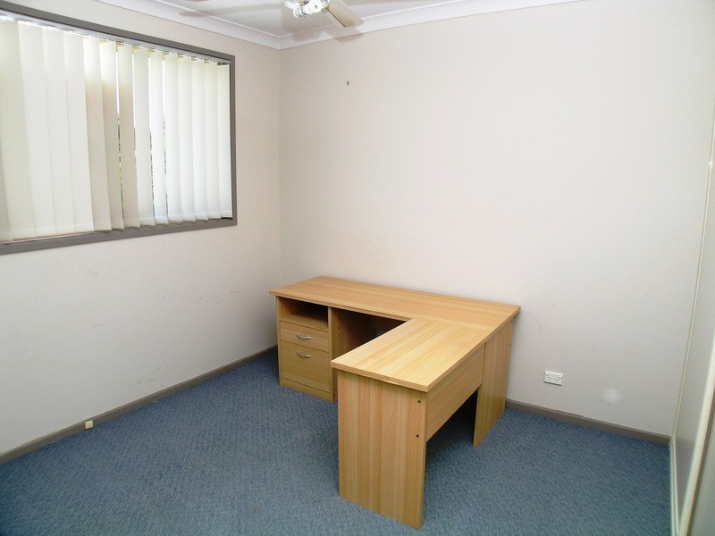 Lakelands NSW 2282