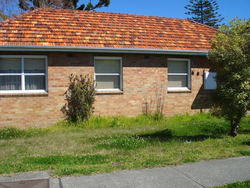 372 Main Road, Cardiff NSW 2285