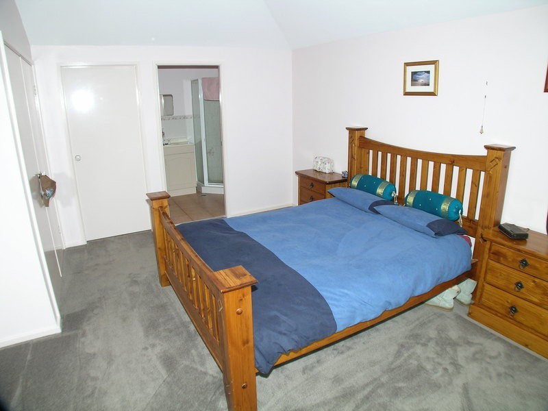 Macquarie Hills NSW 2285