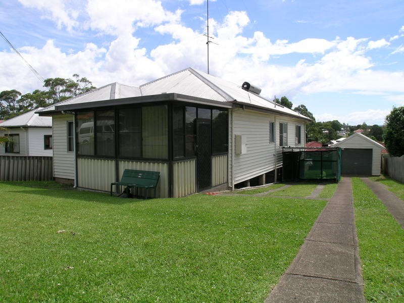 13 Fifth Street, Cardiff NSW 2285