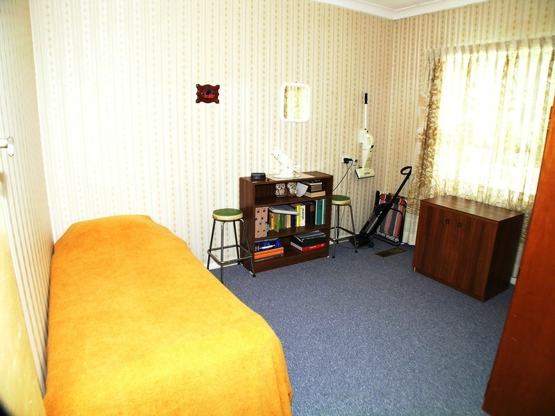 13 Fifth Street, Cardiff NSW 2285