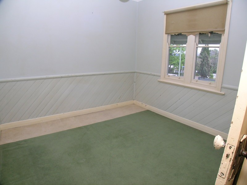 68 Lowry Street, Cardiff NSW 2285