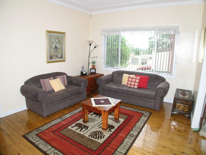 96 Lake Road, Wallsend NSW 2287