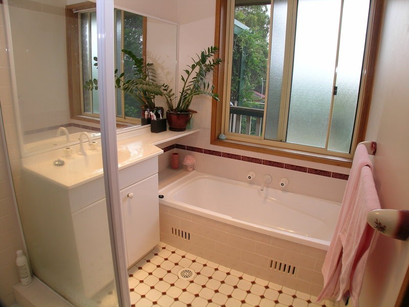 Macquarie Hills NSW 2285