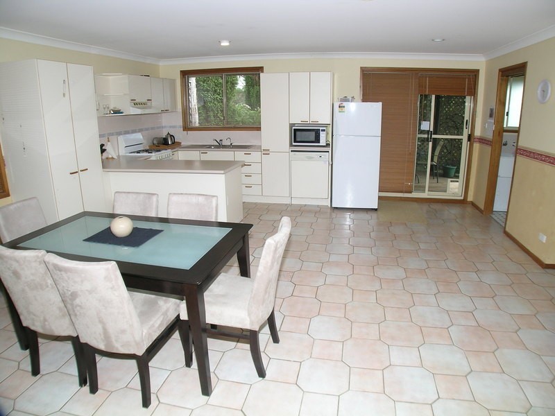 Macquarie Hills NSW 2285