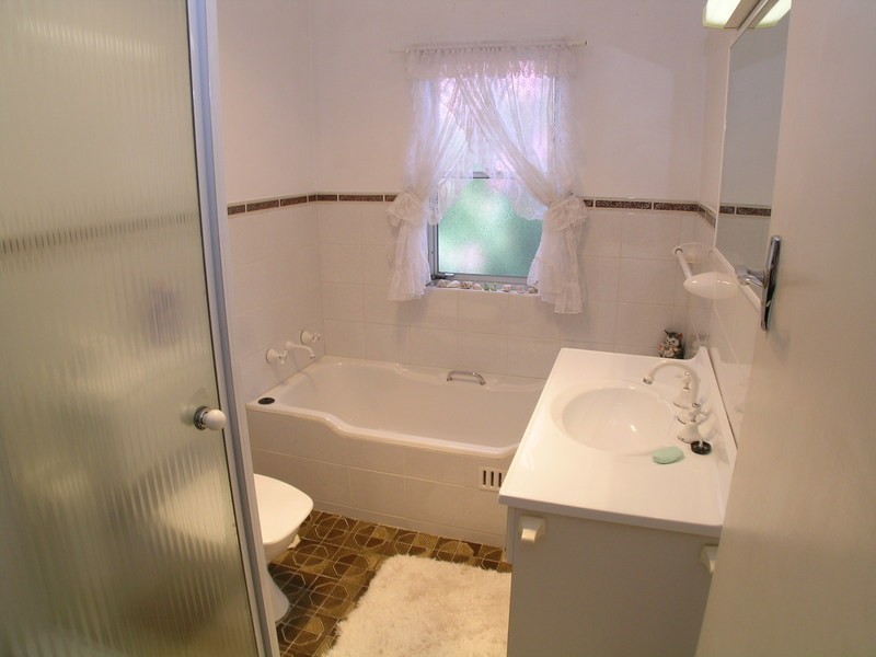 Mount Hutton NSW 2290