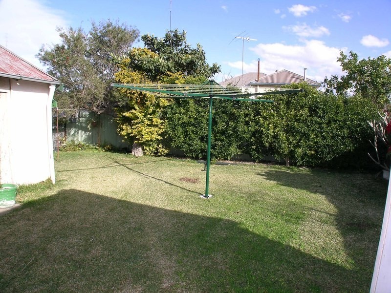 1 Oliver Street, Mayfield NSW 2304