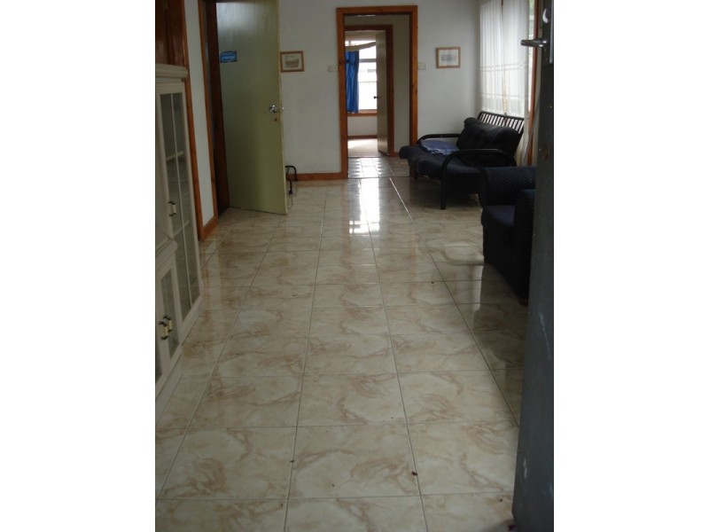 2 Emery Street, Cardiff NSW 2285